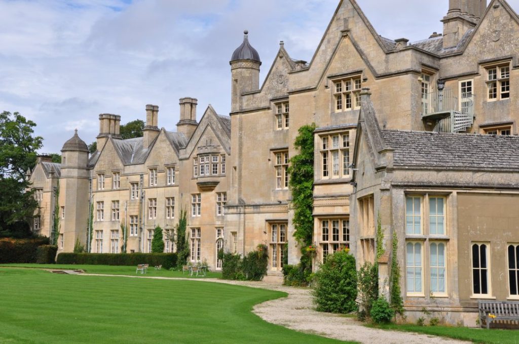 Dumbleton Hall